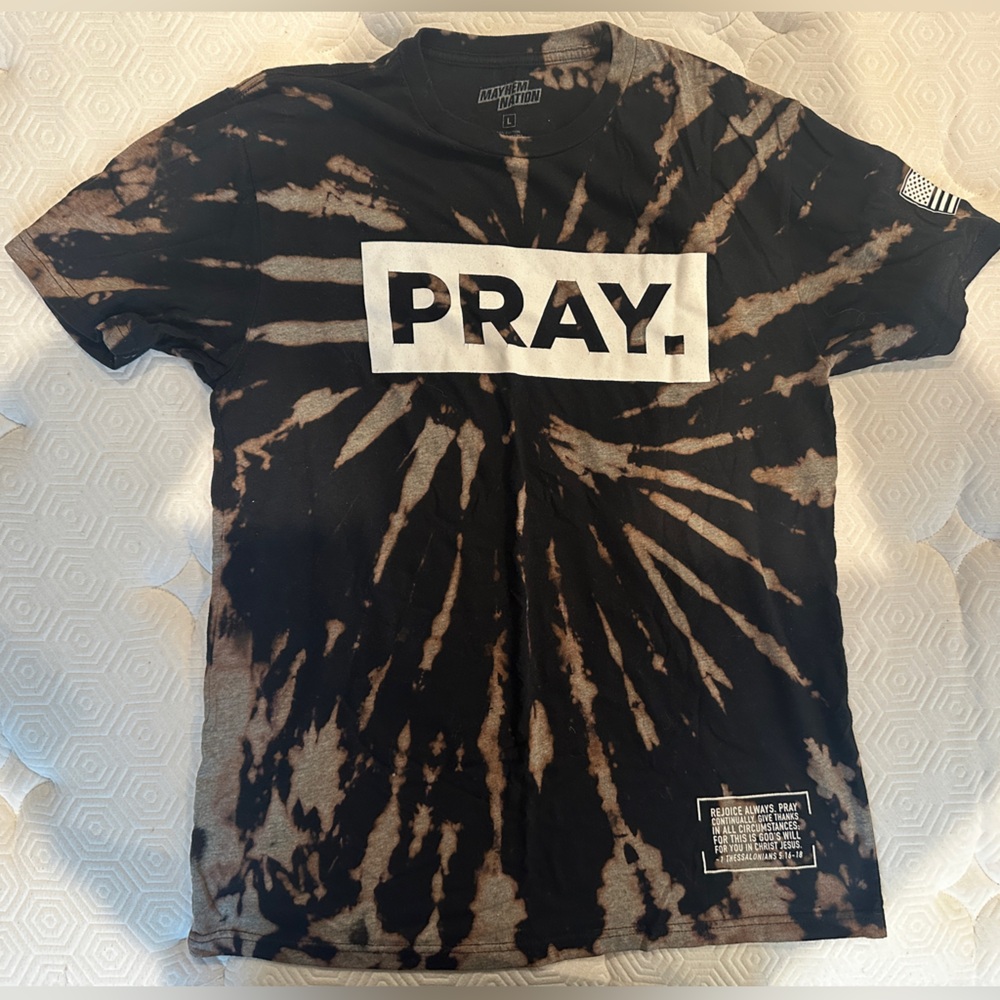 CrossFit Mayhem Pray shirt. Size: Large